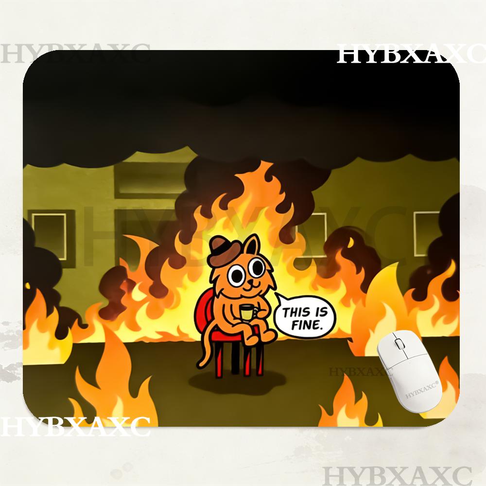 HYBXAXC This Is Fine Cat Meme  - Work Desk Home Setup recension och pris