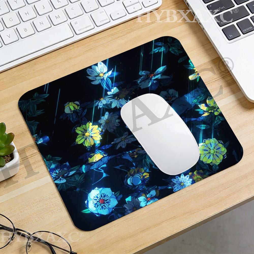 HYBXAXC Dark Floral Manga Back - Work Desk Home Setup recension och pris